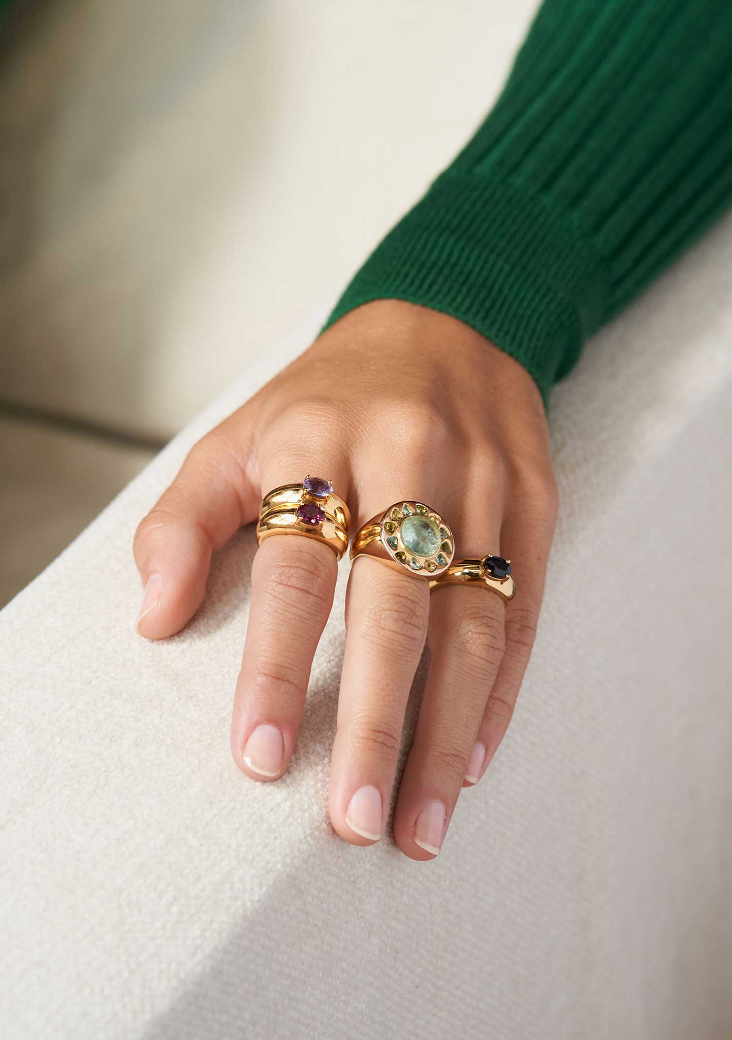 ANEL SOL EM PRATA BANHADO A OURO AMARELO 18KT COM TURMALINA