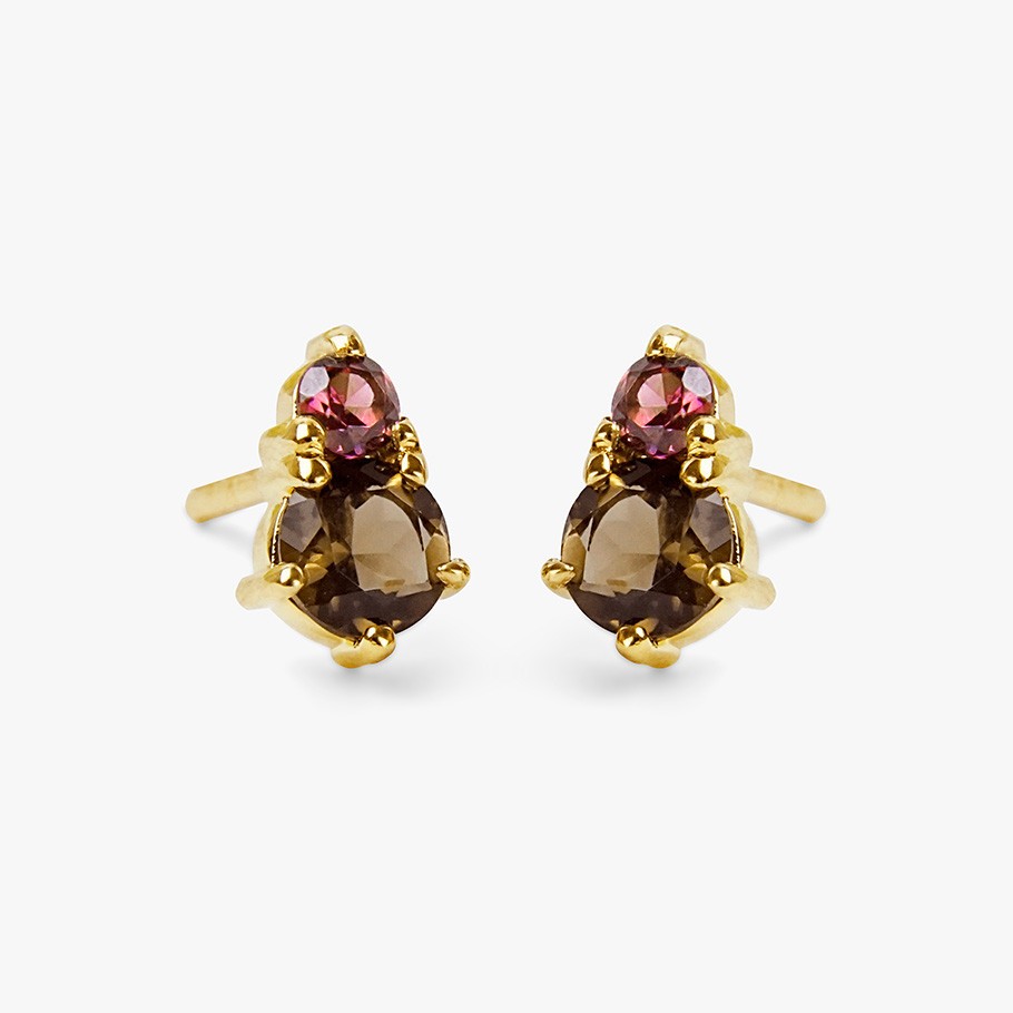 BRINCOS EM PRATA BANHADO A OURO AMARELO 18 KT COM RODOLITA E QUARTZO FUMÉ